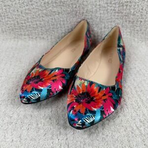 Nine West Women's Size 7.5M Pointed Toe Flats Red Floral Print Spring Ballet